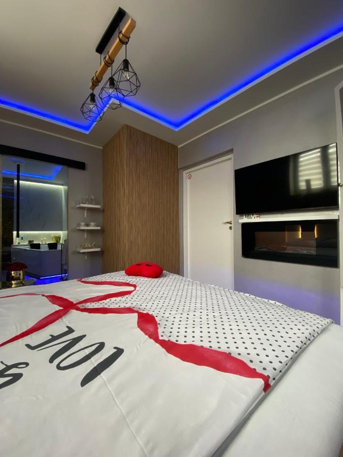 Apartament "Love" Centrum Z Duza Wanna Dla Dwojga 格涅兹诺 外观 照片